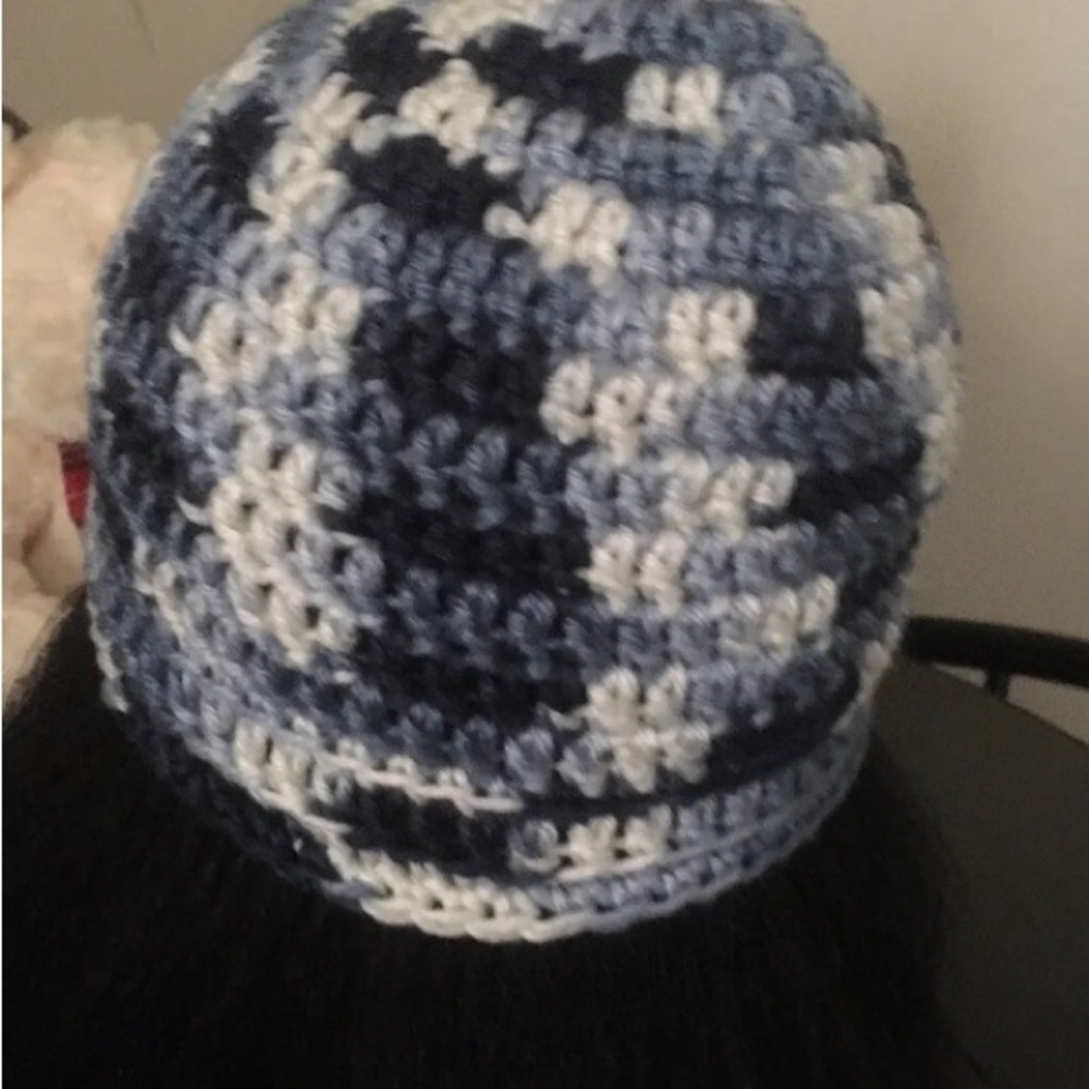 Crocheted cap - Tan - Picture 7 of 9